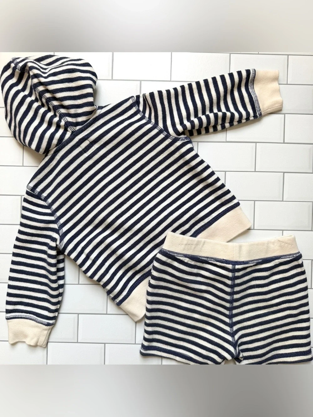 18-24M⚓️ GAP Kids Nautical Blue & Cream Stripe Zipper Hoodie Sweatshirt & Shorts